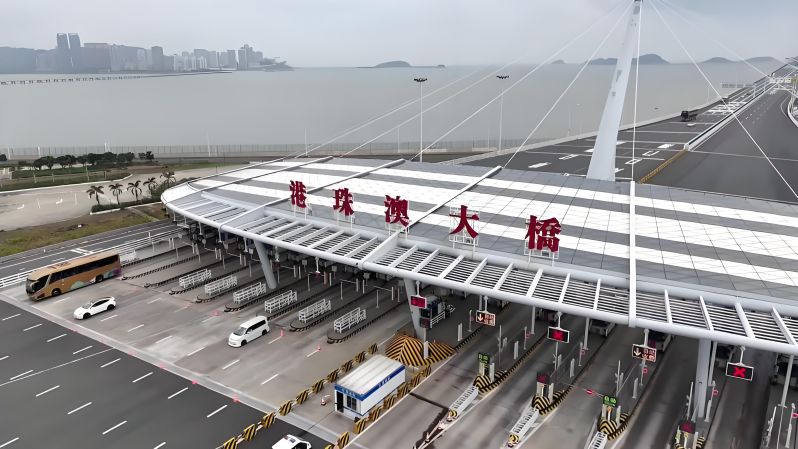 港珠澳大桥珠海公路口岸外贸开门红